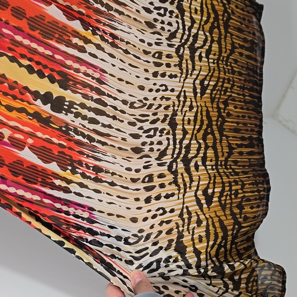 {Peter Nygard} Women's Button Front Animal Print Skirt - Size 10 - Picture 5 of 11